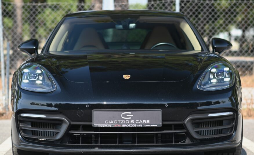 Porsche Panamera 2021 4 E-HYBRID